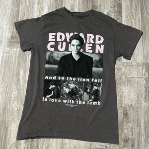 Twilight Edward Cullen gray graphic tee